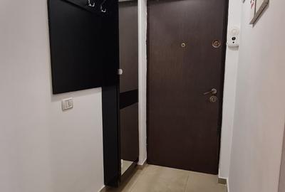 Apartament cu 3 camere semidecomandat, mobilat în Sud - 9