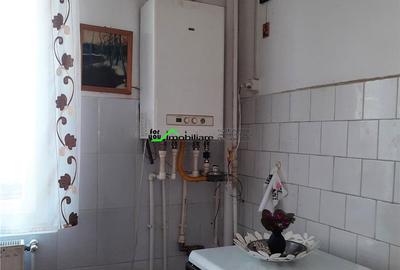 Apartament cu 2 camere decomandat în Central - 2
