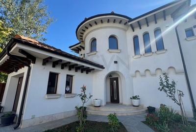 Casă individuală cu 6 camere cu Canalizare în Iancu Nicolae