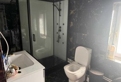 Casă cu 4 camere în Nisipari - 1