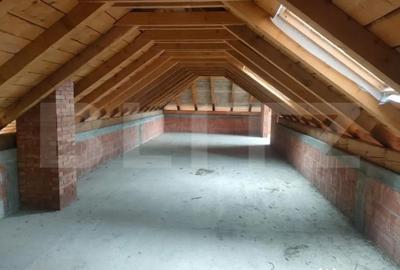 Casă cu 7 camere cu Teren 770 Mp în Marginea - 15