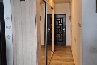 Apartament cu 3 camere decomandat în Central - 16