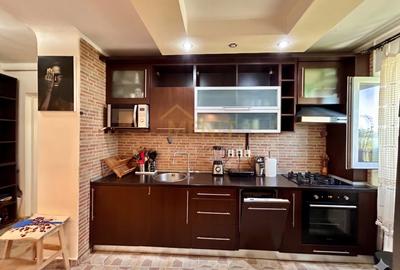 Apartament cu 3 camere semidecomandat, mobilat în B-dul București - 7
