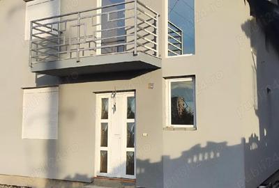 Casă cu 5 camere cu Teren 400 Mp în Caransebeș - 4