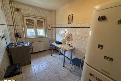 Apartament cu 2 camere decomandat în Moinești - 8