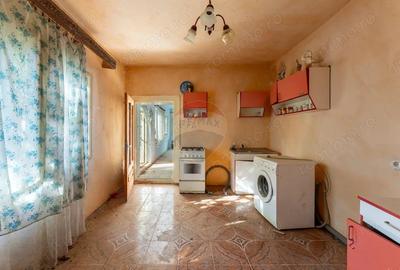 Casa cu 3 camere si teren 2196 mp de vanzare in Covasant,Arad - 6