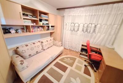 Vanzare apartament cu 2 camere Micro 19 - 1