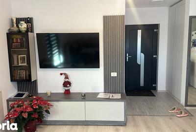 Casă cu 3 camere cu Teren 400 Mp în Bradu - 8