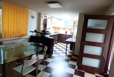 Casă cu 3 camere cu Teren 538 Mp în Periș - 12