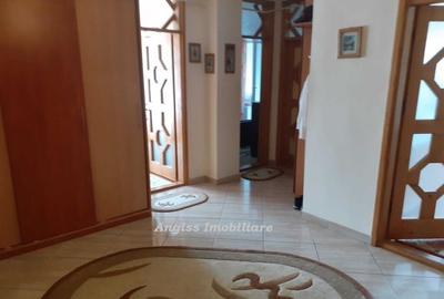 APARTAMENT 3 CAMERE -BISERICA CU CEAS APARTAMENT 3 CAMERE -BISERICA CU CEAS - 3