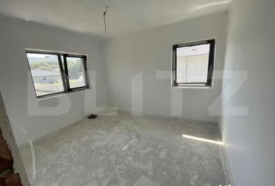Casă cu 4 camere cu Teren 500 Mp în Central - 13