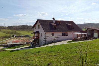 Casă cu 6 camere în Hunedoara - 8