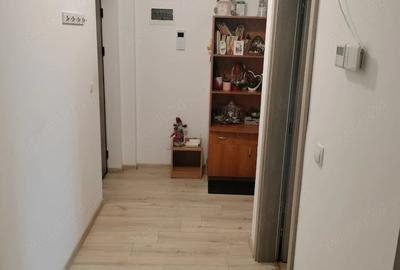 Garsonieră decomandată în Central - 7