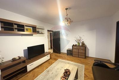 Apartament cu 2 camere semidecomandat, mobilat în Central - 2