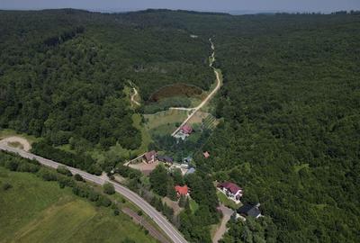 Casa cu teren generos refugiul perfect in Paltinoasa... - 3