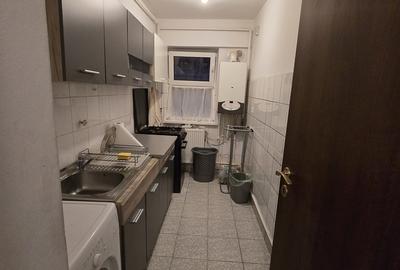 Ultracentral, Universitate, Sala Palatului - 3