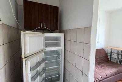 Garsoniera cu baie comuna langa Facultatea de Medicina - 6