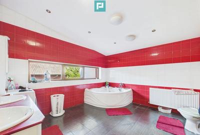 Casa Mehala Ideala pentru doua familii - 15