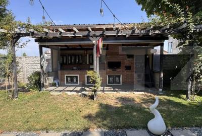 Casă cu 5 camere cu Teren 1307 Mp în Romanești - 2