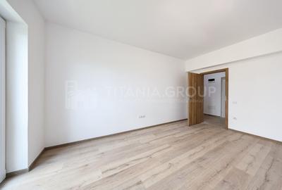 Apartament cu 3 camere decomandat în Tractorul - 2