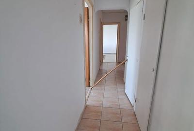 Apartament cu 3 camere decomandat în Dobroești - 1