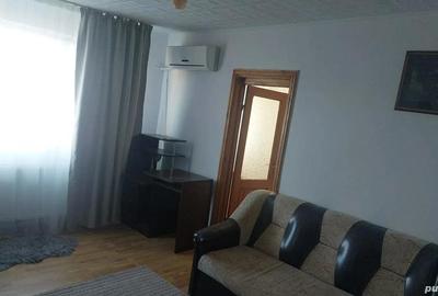 Inchiriez apartament 2 camere zona centrala - 3