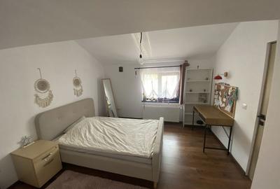 Casă cu 4 camere cu Teren 200 Mp în Central - 3