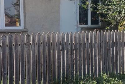 Casă de vânzare 4 camere - 1