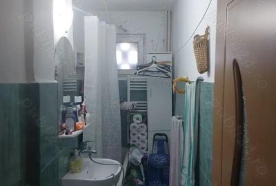 Apartament cu 2 camere semidecomandat în Km 4-5