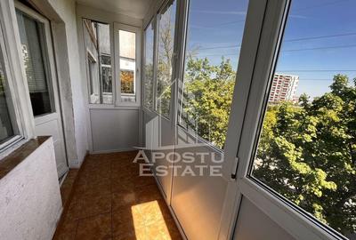 Apartament cu 3 camere, centrala proprie, zona Soarelui - 2