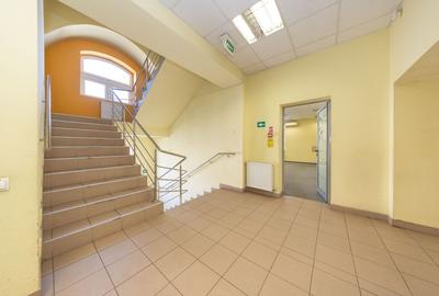 Spațiu comercial, de 612 mp, în 13 Decembrie - 8
