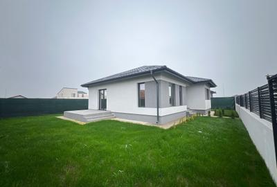 Casa individuala parter-3 camere-2 bai-teren 340mp - 3