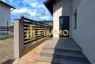 Apartament cu 3 camere decomandat în Moara - 4