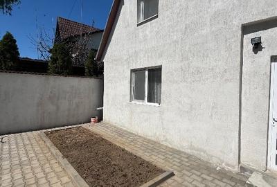 Casă cu 4 camere cu Teren 119 Mp în Central