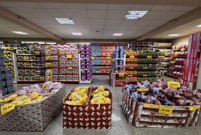 Spațiu comercial, de 700 mp, în Central - 3
