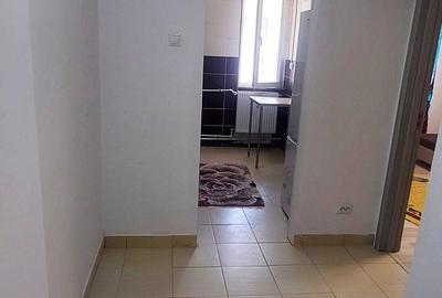 Apartament cu 2 camere semidecomandat în 1 Mai - 2