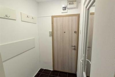 Garsoniera zona Tractorul - 3