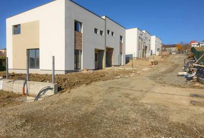 Casă cu 4 camere cu Teren 235 Mp în Central - 7