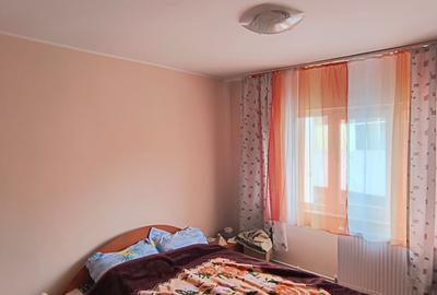 Apartament cu 3 camere decomandat în Casa de Cultură - 3