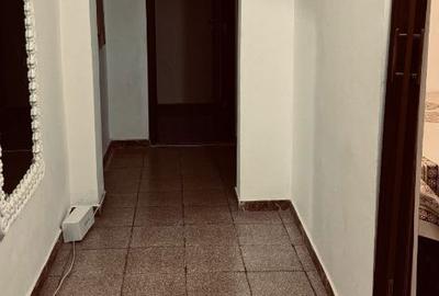 Apartament cu 3 camere decomandat în Central - 2