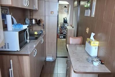 Garsonieră decomandată în Onești