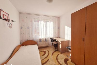 Apartament cu 4 camere decomandat în Central - 18