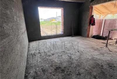 Casă cu 3 camere cu Teren 350 Mp în Ghiroda - 3