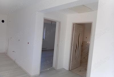 Casă cu Teren 400 Mp în Central - 4