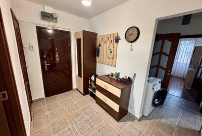 Apartament 3 camere - complet renovat - 4 minute pana la metrou! - 16