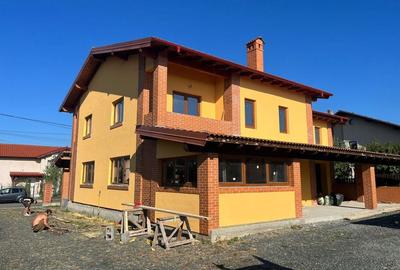 Casă cu 5 camere cu Teren 724 Mp în Sânandrei - 3