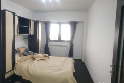 Apartament cu 3 camere decomandat în Buzaului - 8