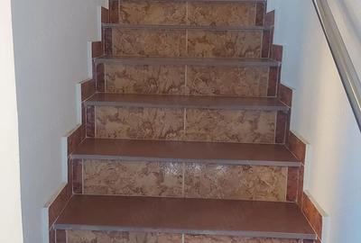 Spațiu comercial, de 781 mp, în Central - 4