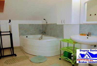 Casă cu 5 camere cu Canalizare în Simeria - 2