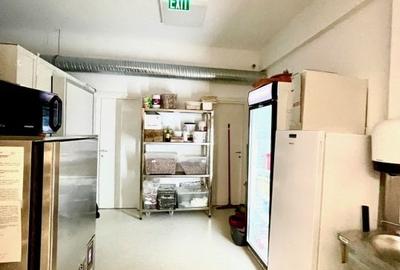 Spațiu comercial, de 100 mp, în P-ța Victoriei - 9